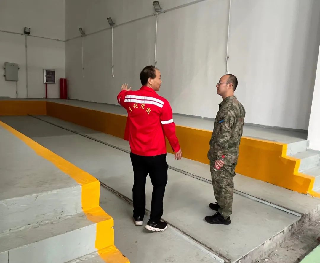 猇亭區(qū)人民武裝部監(jiān)察組一行到華興檢測進行安全檢查督導(dǎo)(圖2) 圖片