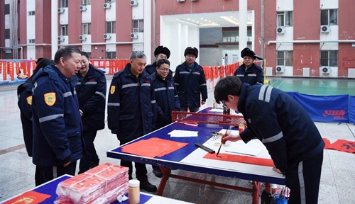 宜昌市領(lǐng)導(dǎo)王應(yīng)華、王大真一行到新疆宜化調(diào)研走訪(圖4)