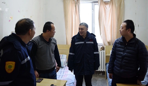 宜昌市領(lǐng)導(dǎo)王應(yīng)華、王大真一行到新疆宜化調(diào)研走訪(圖3)