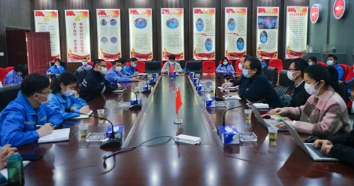 周金平、張濤一行到松滋肥業(yè)駐點推進信息化工作(圖1)