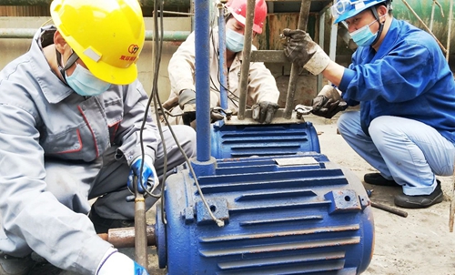 雙環(huán)公司傳遞壓力激發(fā)動力深挖潛力 全面推進降本增效(圖2) 雙環(huán)公司傳遞壓力激發(fā)動力深挖潛力 全面推進降本增效(圖2)