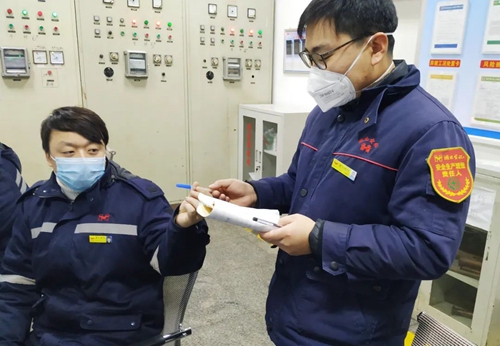 宜化兩個(gè)班組獲得宜昌市“工人先鋒號(hào)”榮譽(yù)稱號(hào)(圖3) 宜化兩個(gè)班組獲得宜昌市“工人先鋒號(hào)”榮譽(yù)稱號(hào)(圖3)