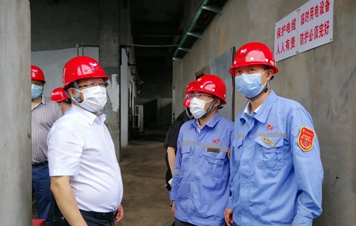 王大真到宜昌及周邊分子公司現(xiàn)場檢查工作(圖3) 王大真到宜昌及周邊分子公司現(xiàn)場檢查工作(圖3)