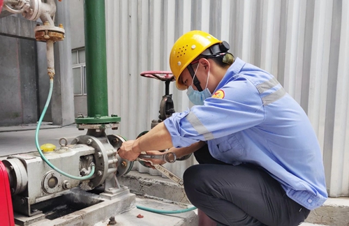 松滋肥業(yè):全員行動(dòng) 向指標(biāo)要效益(圖3) 松滋肥業(yè):全員行動(dòng) 向指標(biāo)要效益(圖3)