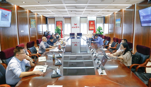 集團9月份安全環(huán)保例會強調:堅持安全第一 緊扣“細”“嚴”二字抓好雙節(jié)期間安全生產(chǎn)(圖1) 集團9月份安全環(huán)保例會強調:堅持安全第一 緊扣“細”“嚴”二字抓好雙節(jié)期間安全生產(chǎn)(圖1)