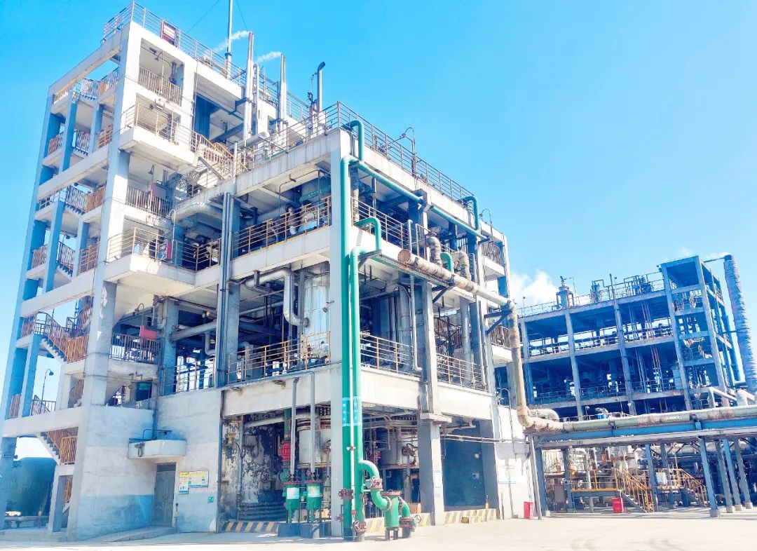 喜訊！內(nèi)蒙宜化醫(yī)藥級(jí)鹽酸成功下線(圖2)