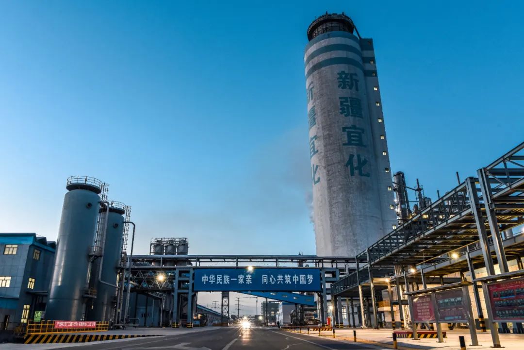 夜幕下的新疆宜化，有著別樣風(fēng)情(圖12)