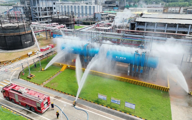 以練筑防！股份公司開(kāi)展年度綜合應(yīng)急救援演練(圖1)
