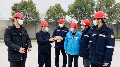 王大真到楚星公司、松滋肥業(yè)檢查疫情防控及安全生產情況